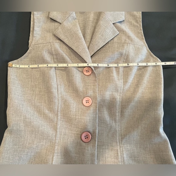 Vintage Gray Sleeveless Fitted Waistcoat Vest - Picture 10 of 15